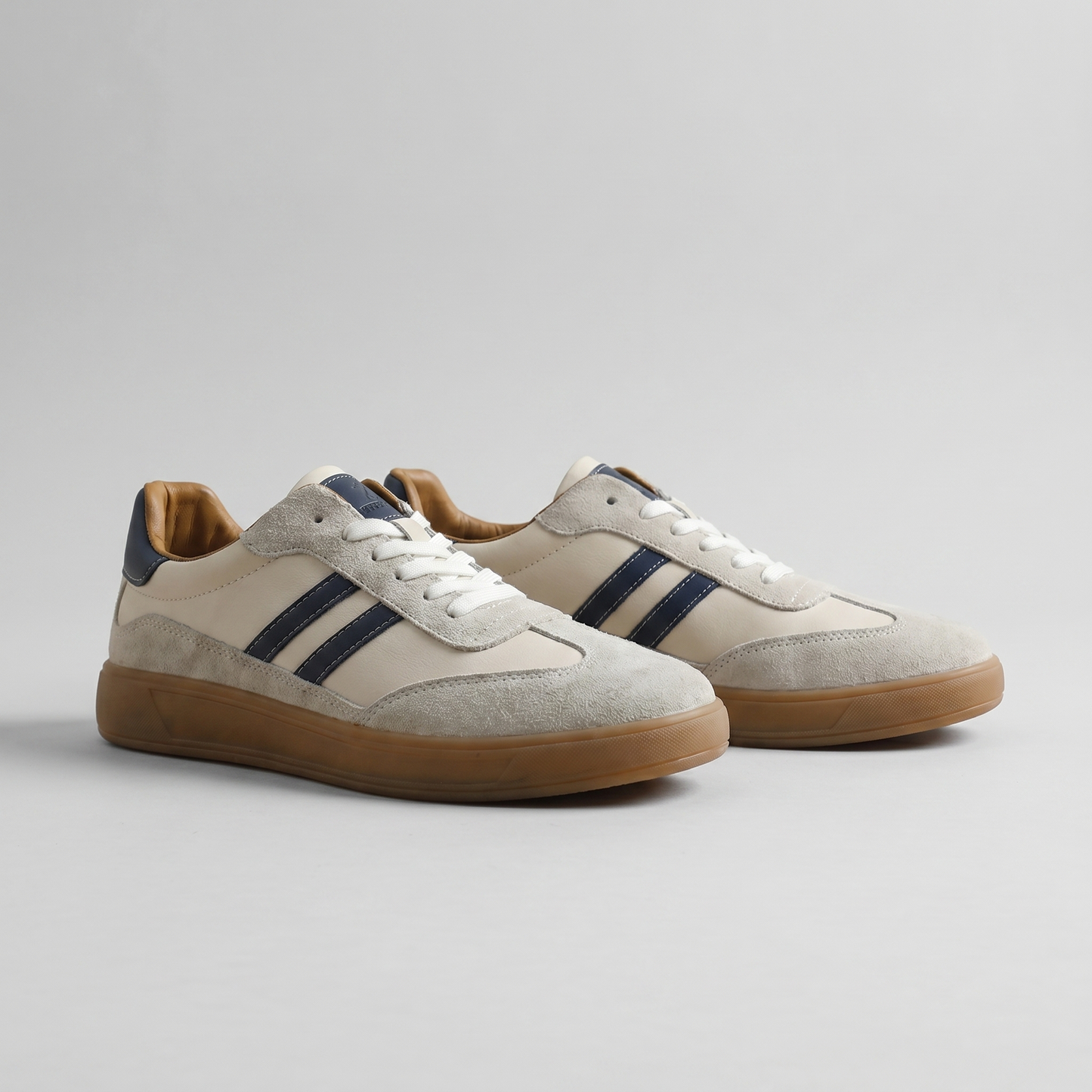 Men's Retro Casual Sneakers | Classic Everyday Comfort
